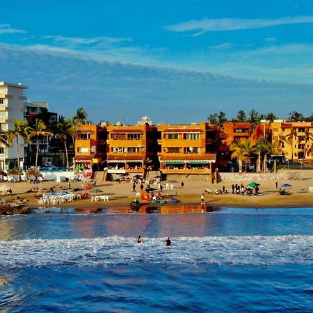 Playa Suites Mazatlán Buitenkant foto