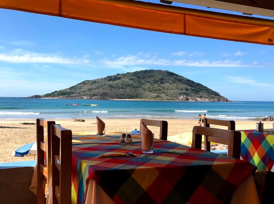 Playa Suites Mazatlán Buitenkant foto