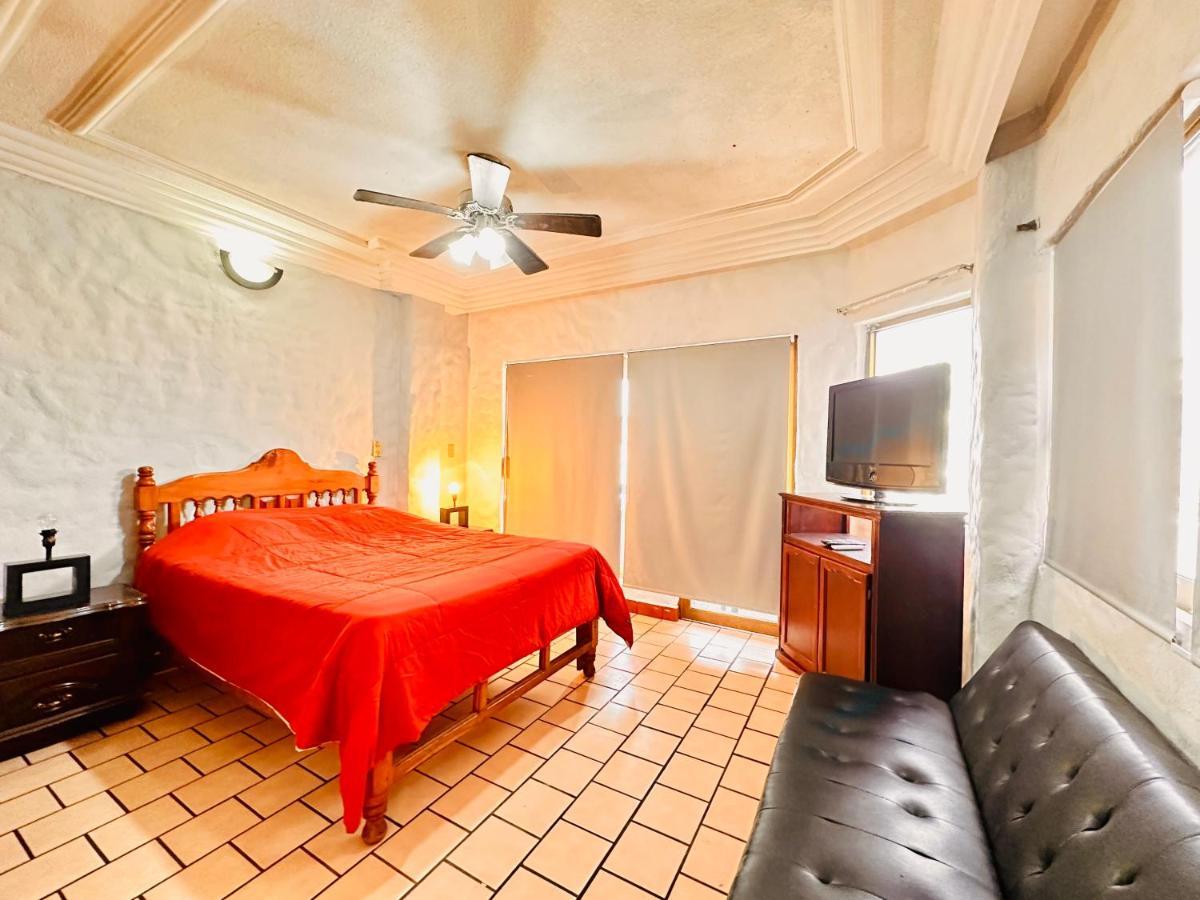 Playa Suites Mazatlán Kamer foto