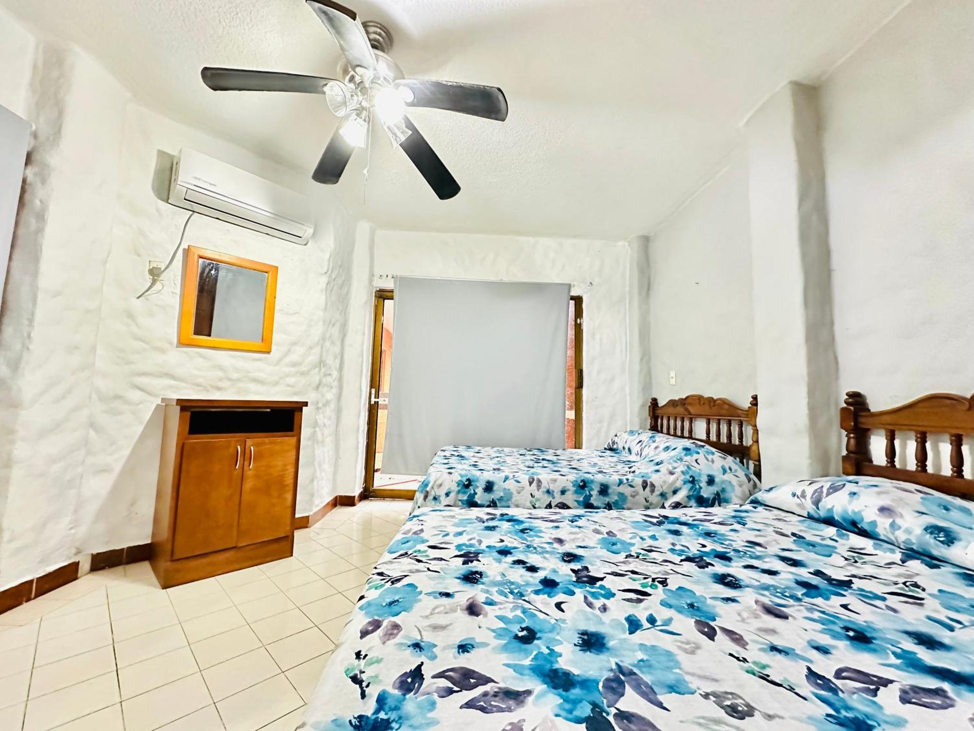 Playa Suites Mazatlán Kamer foto
