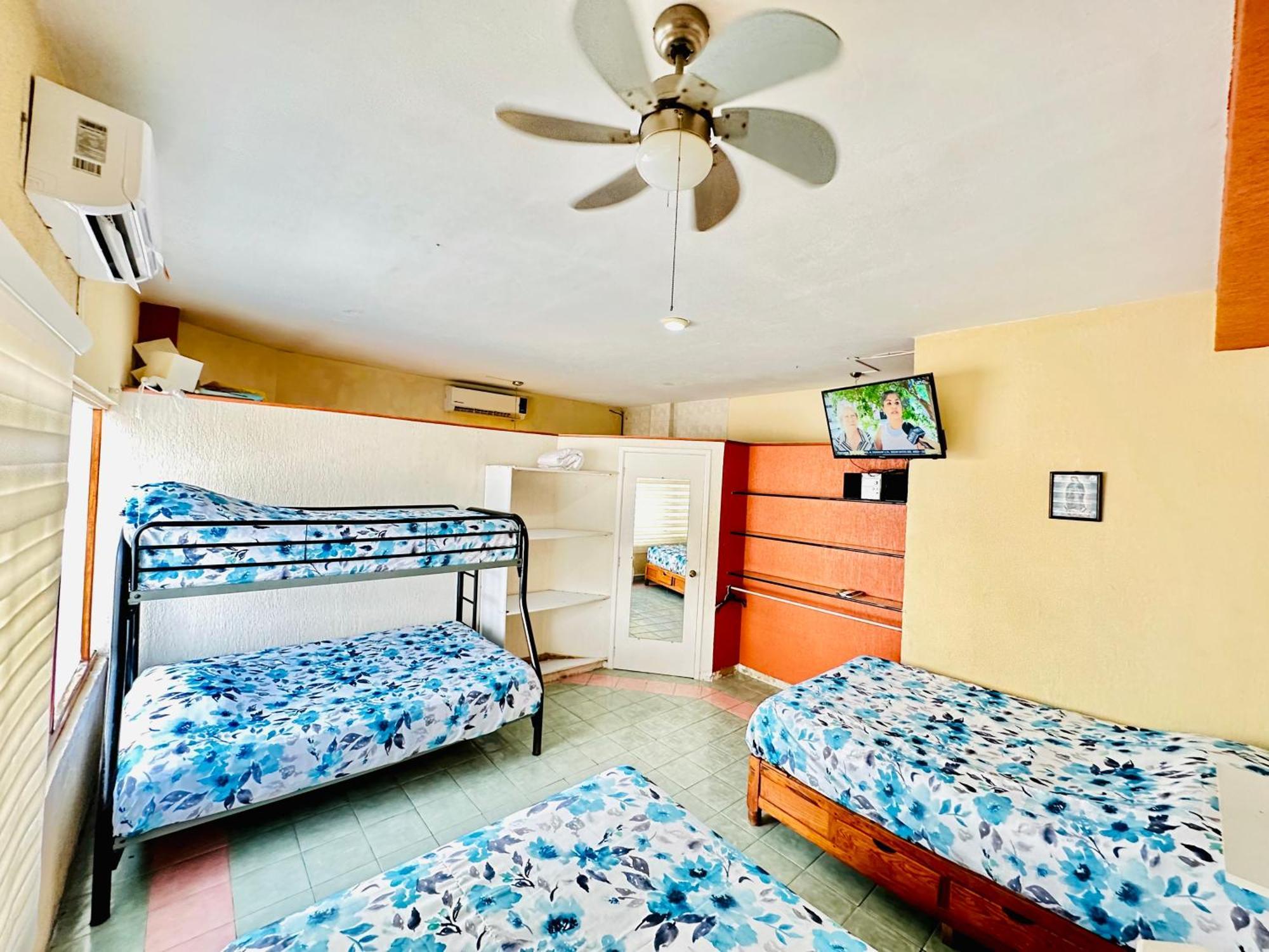 Playa Suites Mazatlán Kamer foto