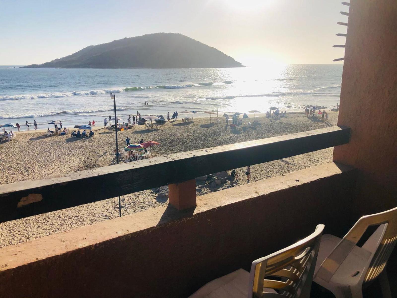 Playa Suites Mazatlán Kamer foto